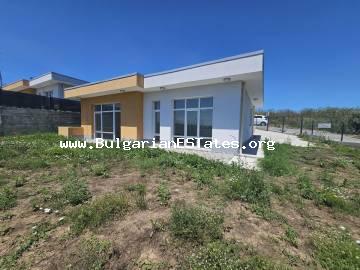 Neues Haus zum Verkauf im Dorf Cherni Vrah, Bulgarien – nur wenige Minuten von Burgas und dem Schwarzen Meer entfernt!!! Geräumiges eingeschossiges Haus mit eigenem Grundstück und der Möglichkeit zur individuellen Fertigstellung!!!